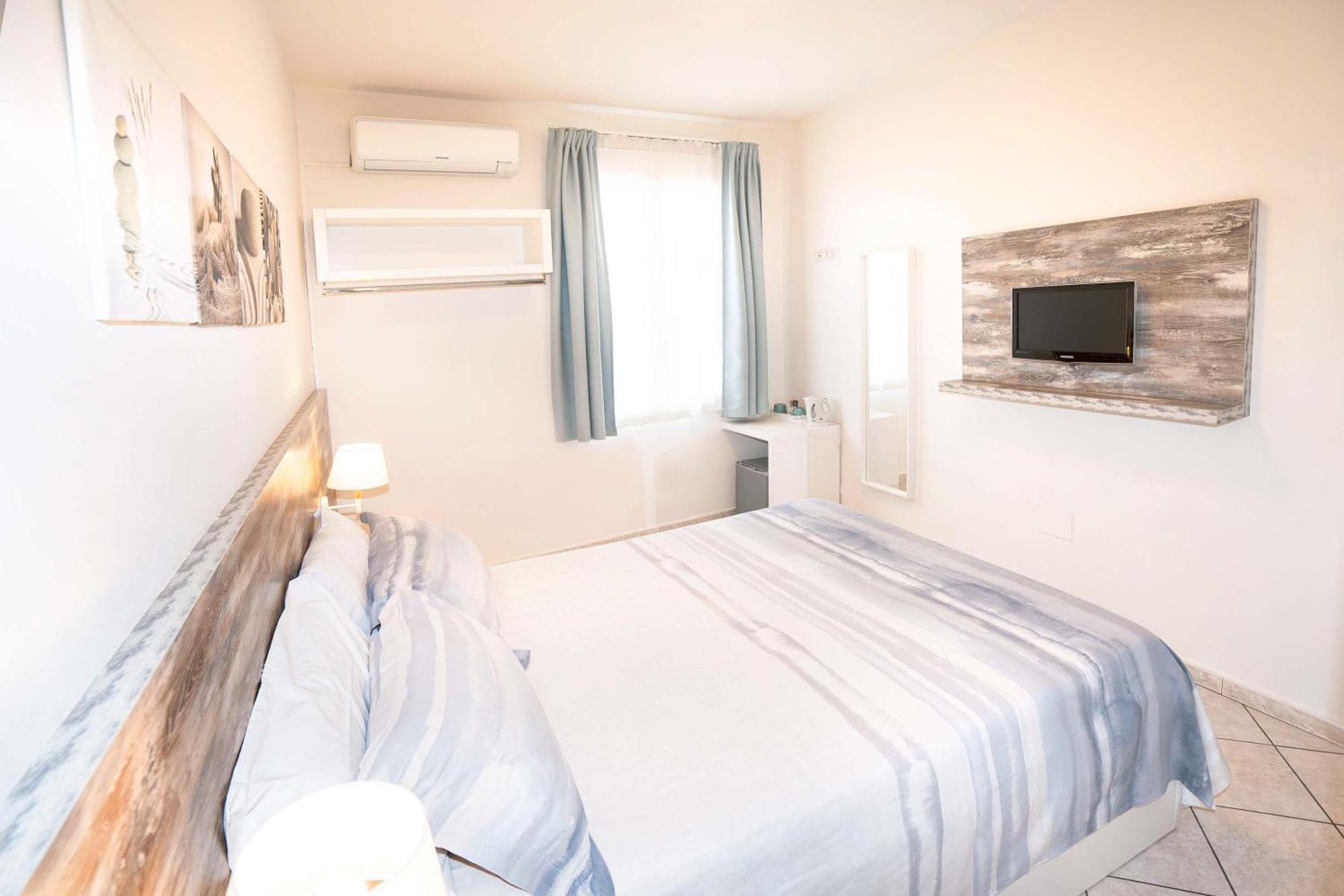 Taormina Beach House Mazzeo Eksteriør billede